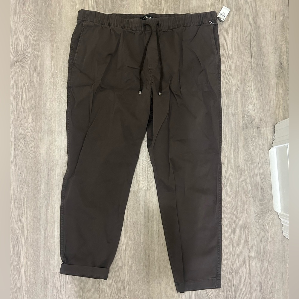 Express NWT XXL Men’s Cotton Joggers Taupe Grey